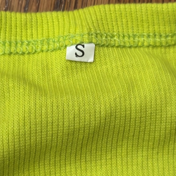 Women’s Lime Green Ribbed Tank Top Size Small - Picture 4 of 5